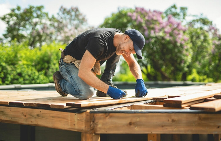 Deck installation cost estimate in Louisville KY showing materials and project details